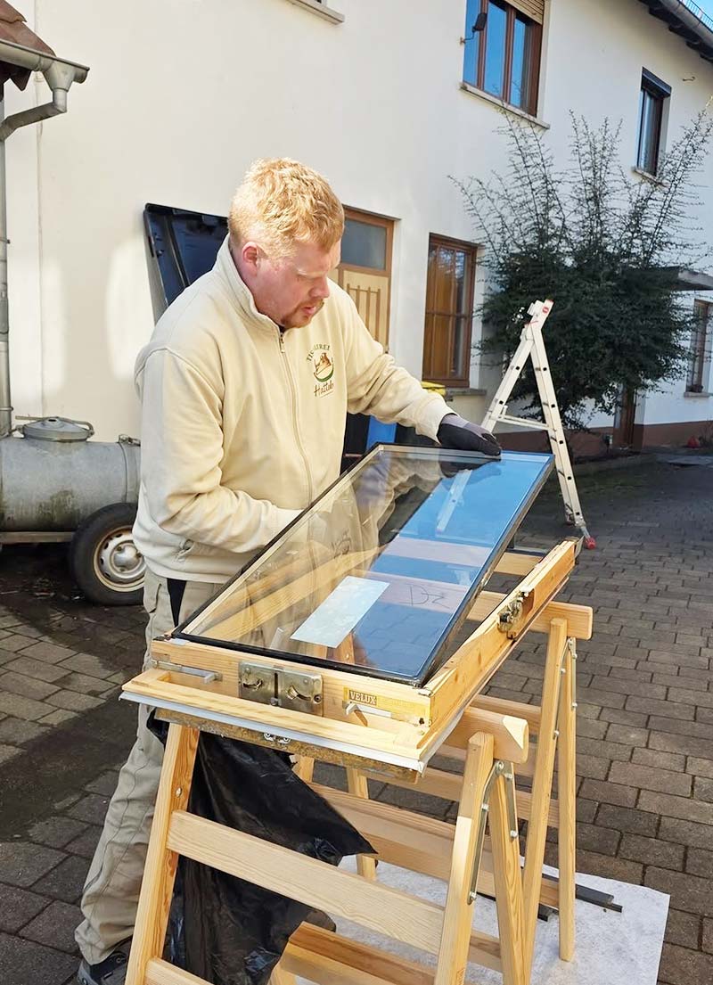 Tischlerei Hattebur // Für Sie in Herborn und Umgebung unterwegs